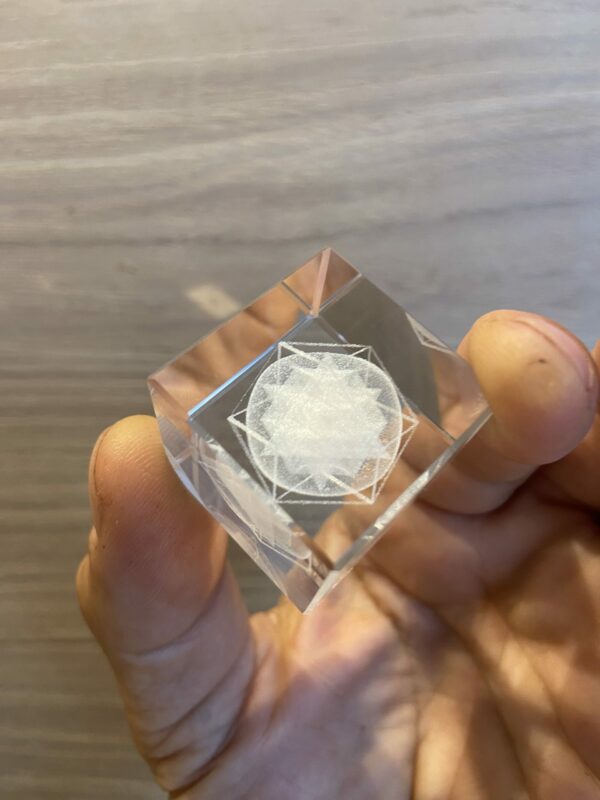 Terre diamant méta génésis médaille d'argent invention Genève cristal grille cristalline purification équilibre élévation nettoyage